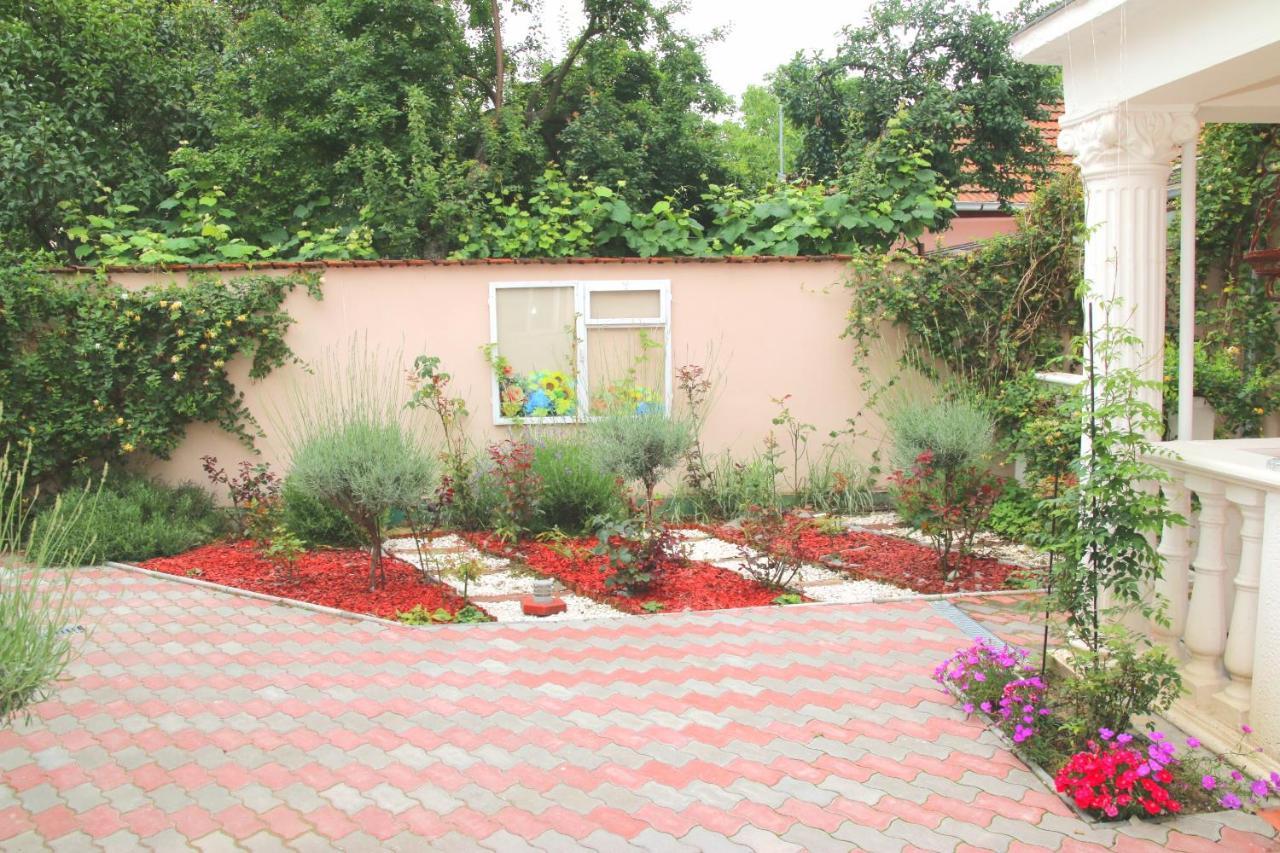 Yox Apartment 5 Oradea Luaran gambar